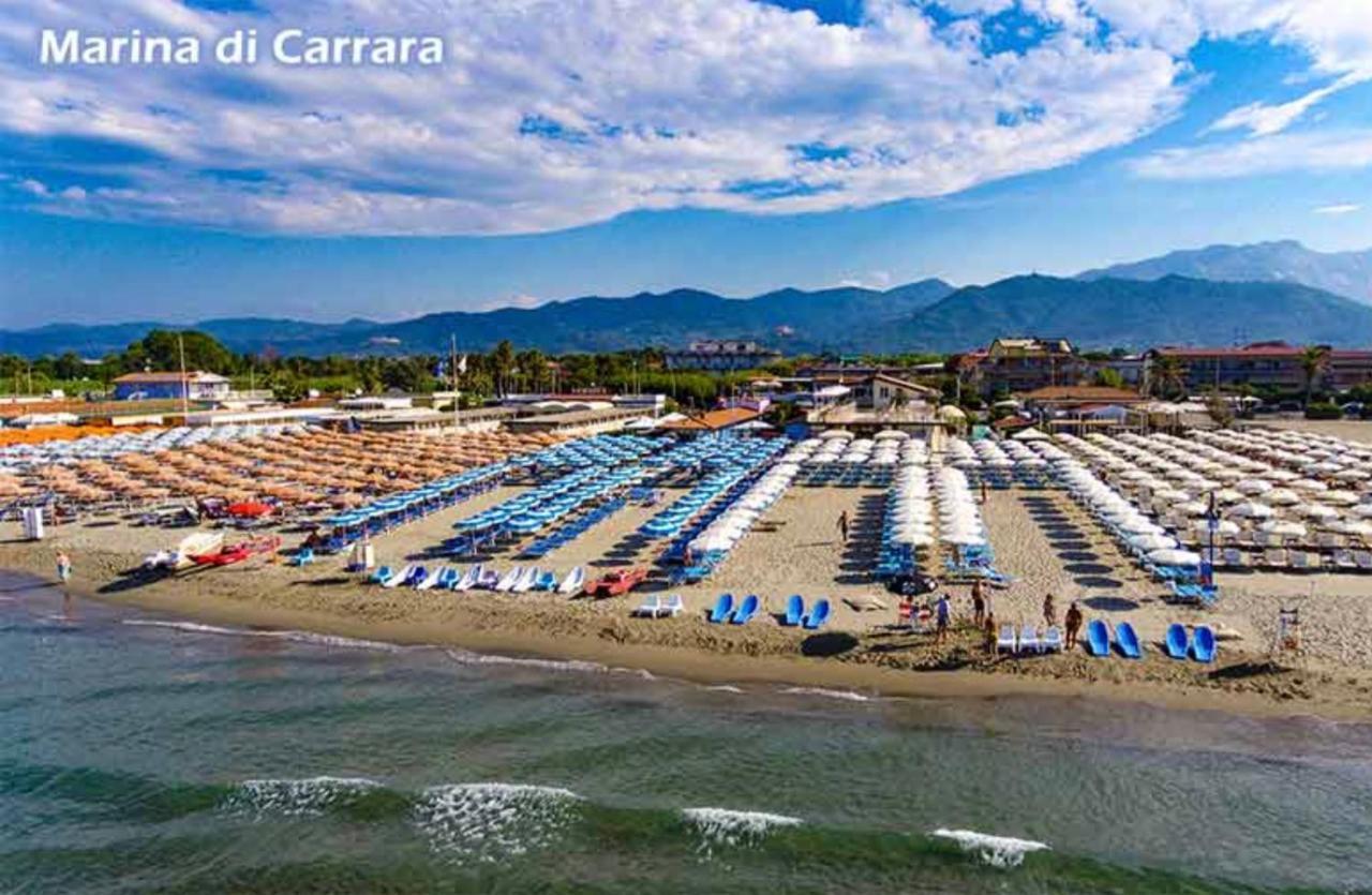 La Conchiglia A Marina Apartment Marina Di Carrara Exterior photo