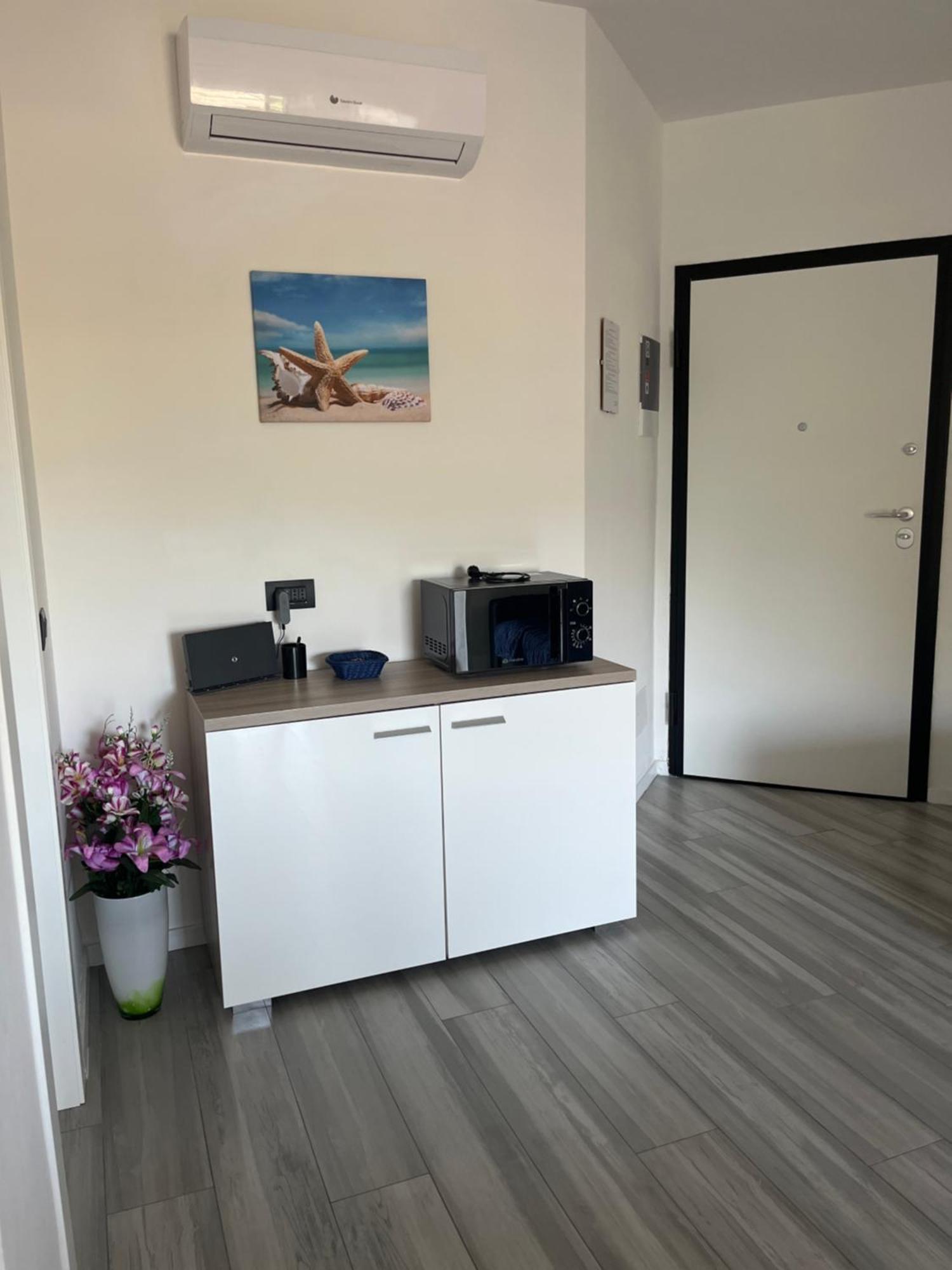 La Conchiglia A Marina Apartment Marina Di Carrara Exterior photo