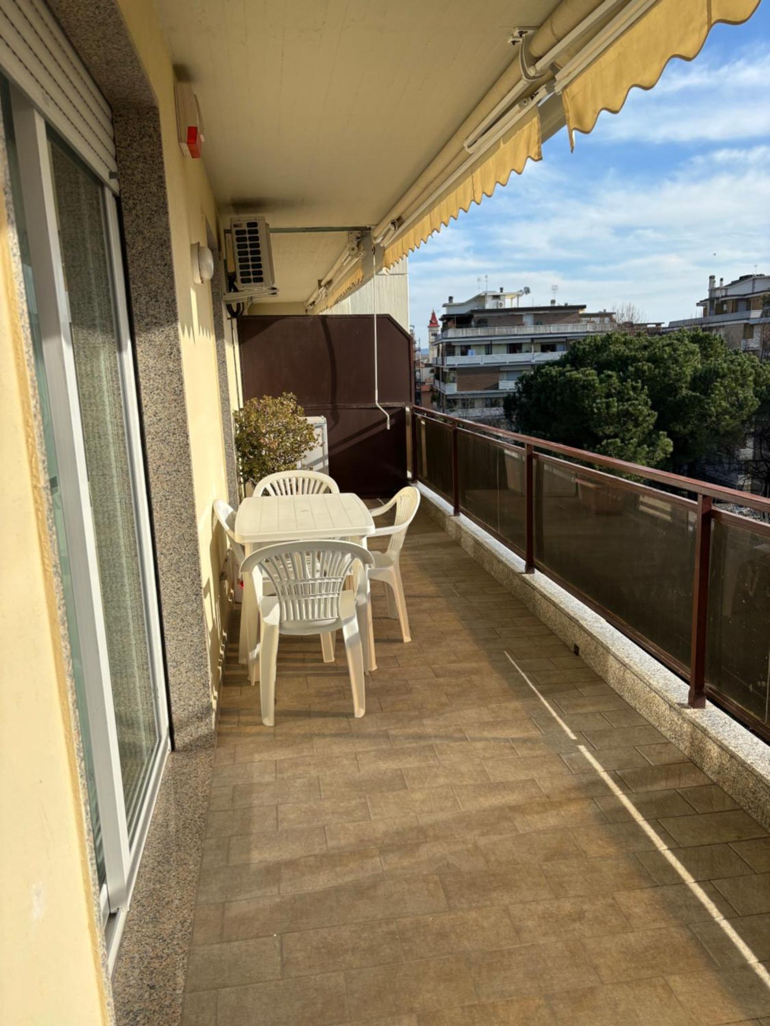 La Conchiglia A Marina Apartment Marina Di Carrara Exterior photo